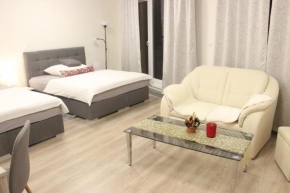 Element Prag Airport Apartment